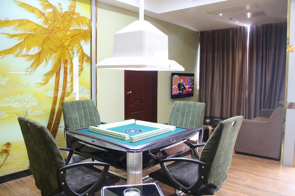 Zhuhai Platinum Holiday Hotel 外观 照片
