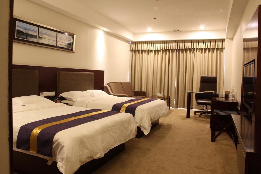 Zhuhai Platinum Holiday Hotel 外观 照片
