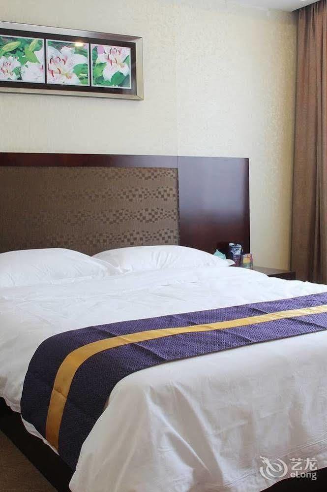 Zhuhai Platinum Holiday Hotel 外观 照片