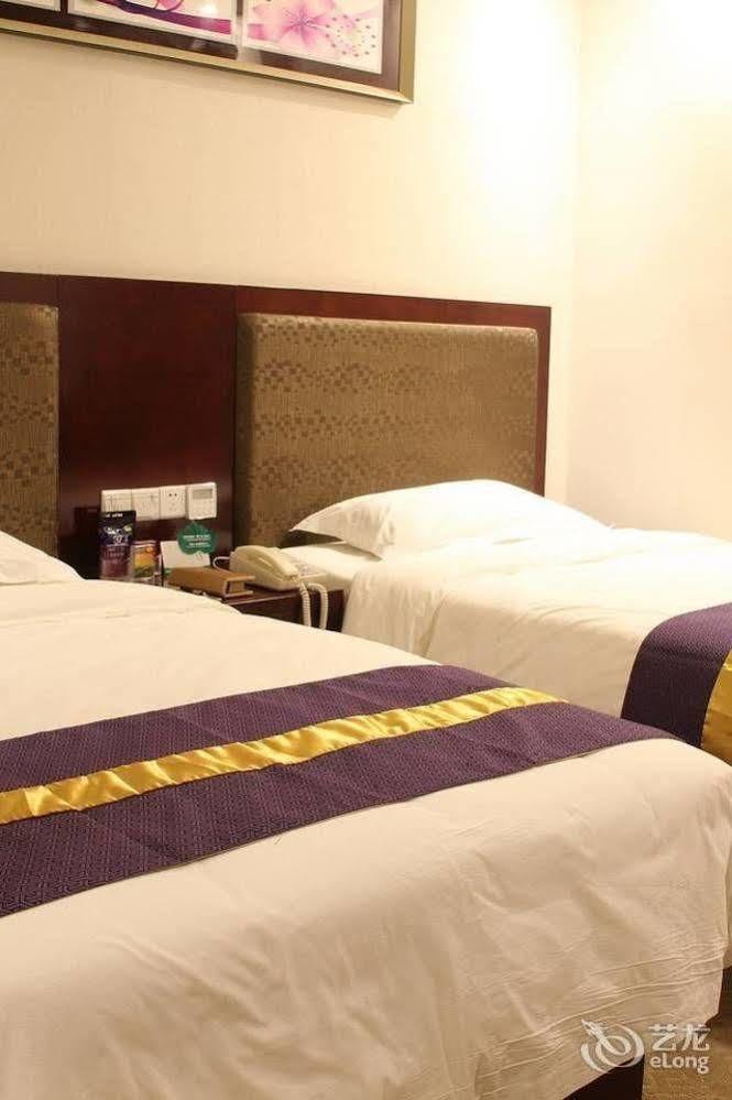 Zhuhai Platinum Holiday Hotel 外观 照片