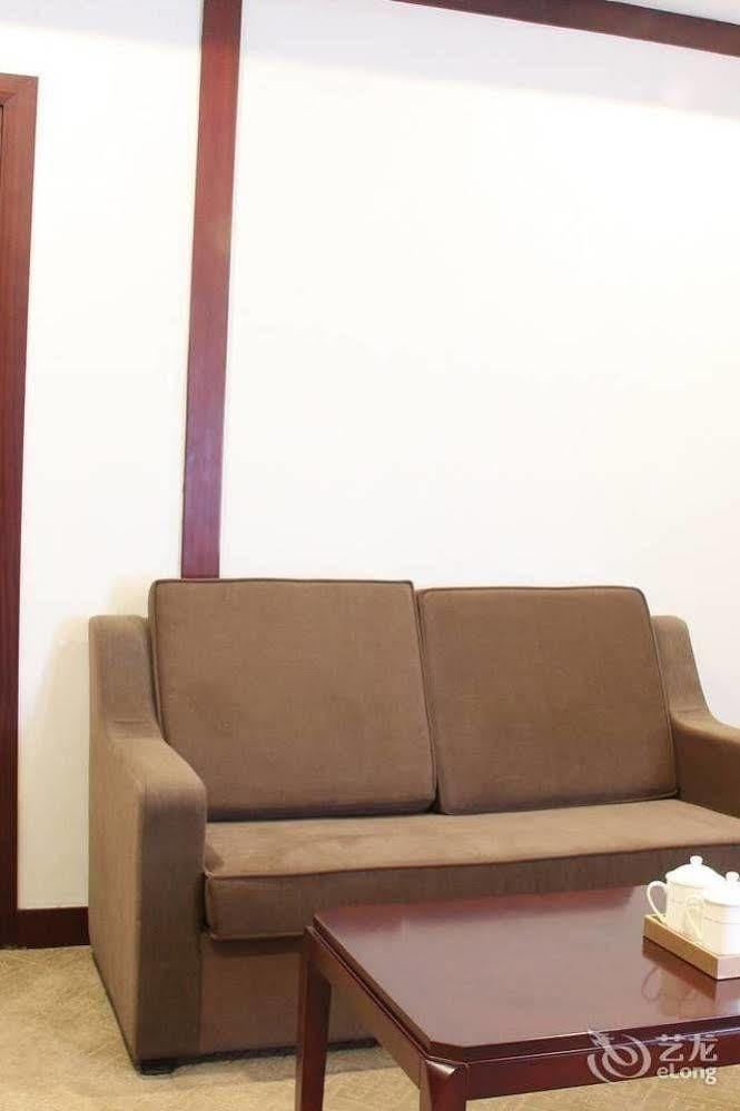 Zhuhai Platinum Holiday Hotel 外观 照片